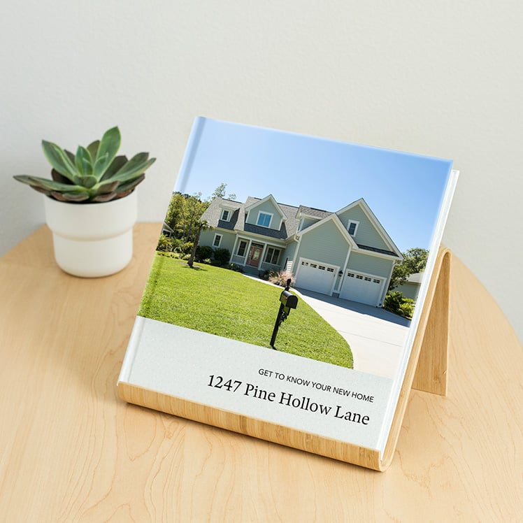 Layflat photo books are perfect for pitching presentations, offering a seamless and professional way to showcase your ideas
